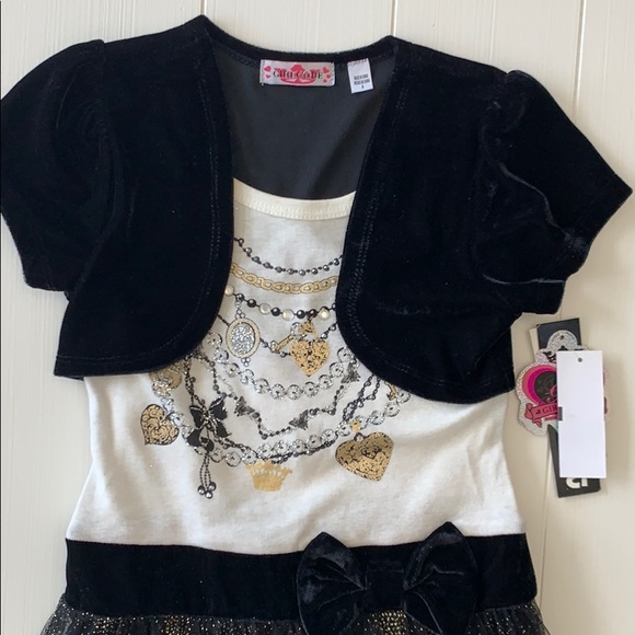 Valor Set With Bolero - Picture 2 of 8